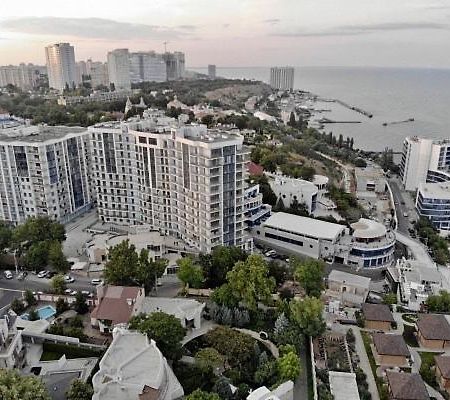 Iren Apartments 1+1 โอเดสซา ภายนอก รูปภาพ